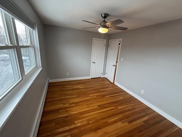 21 Warren 2-4, Waltham, MA 02453