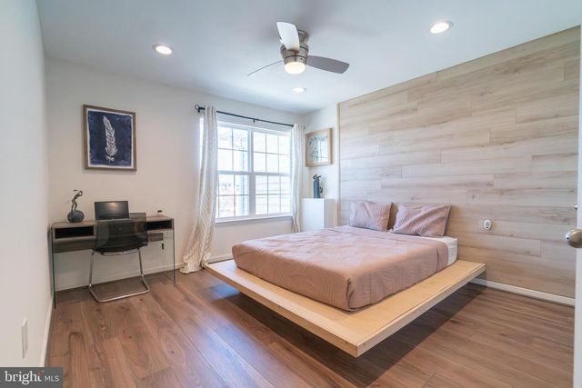 32 MORRIS LANE, Cranbury, NJ 08512