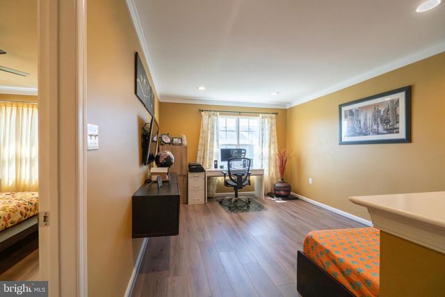 32 MORRIS LANE, Cranbury, NJ 08512