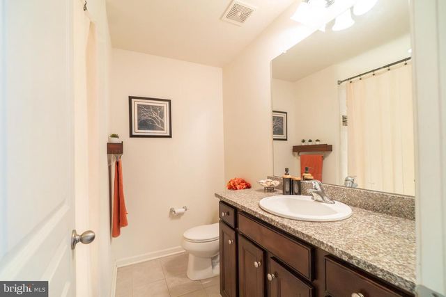 32 MORRIS LANE, Cranbury, NJ 08512