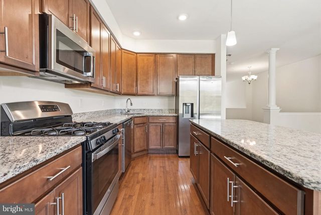 423 SWEET BAY LN, Norristown, PA 19403