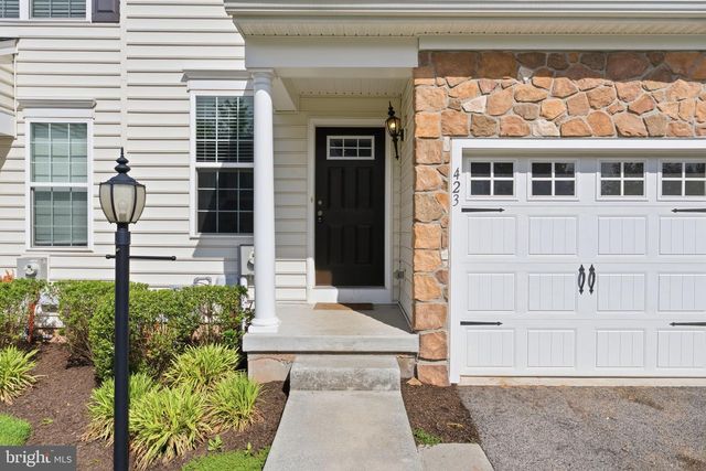 423 SWEET BAY LN, Norristown, PA 19403