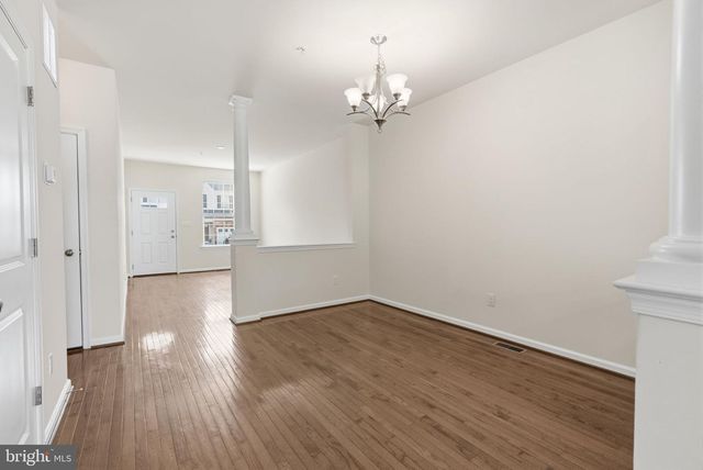 423 SWEET BAY LN, Norristown, PA 19403