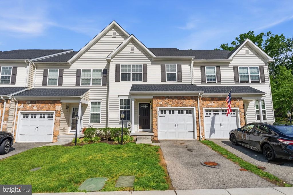 423 SWEET BAY LN, Norristown, PA 19403