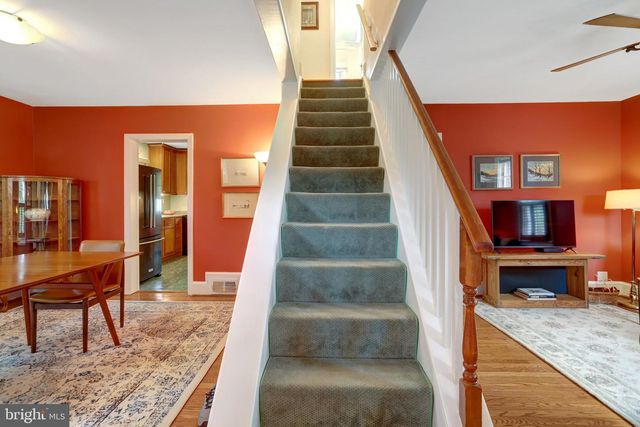 34 S PERSHING DR, Arlington, VA 22204