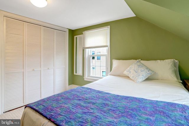 34 S PERSHING DR, Arlington, VA 22204