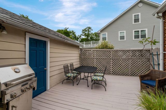 34 S PERSHING DR, Arlington, VA 22204