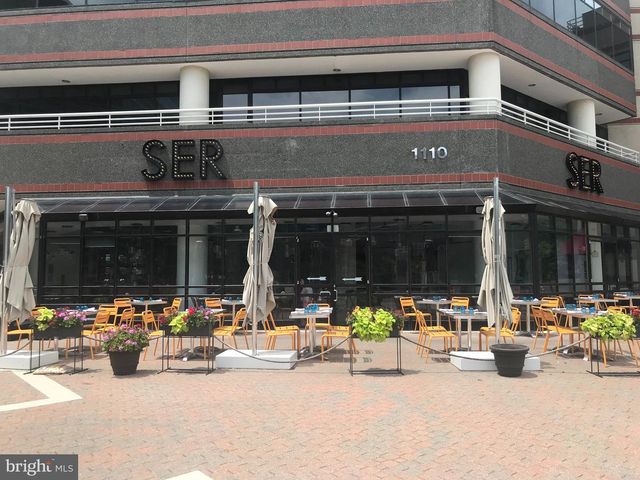 34 S PERSHING DR, Arlington, VA 22204