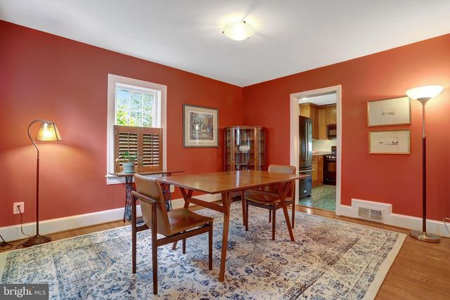 34 S PERSHING DR, Arlington, VA 22204