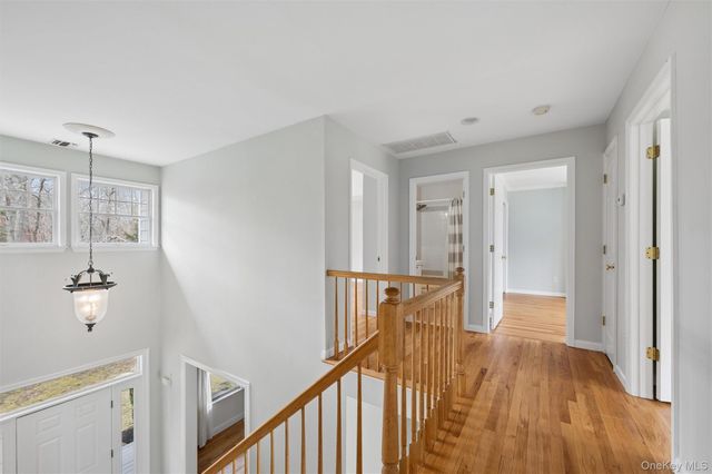 61 Channing Cross, Hampton Bays, NY 11946