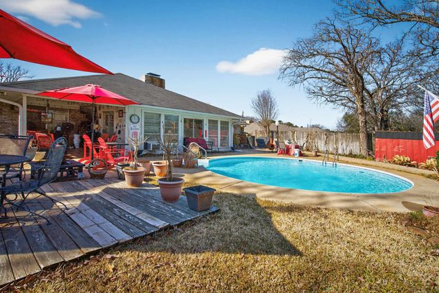 3004 Evangeline St., Longview, TX 75605