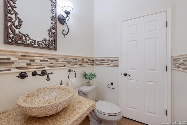 15271 Chinquapin, Helotes, TX 78023