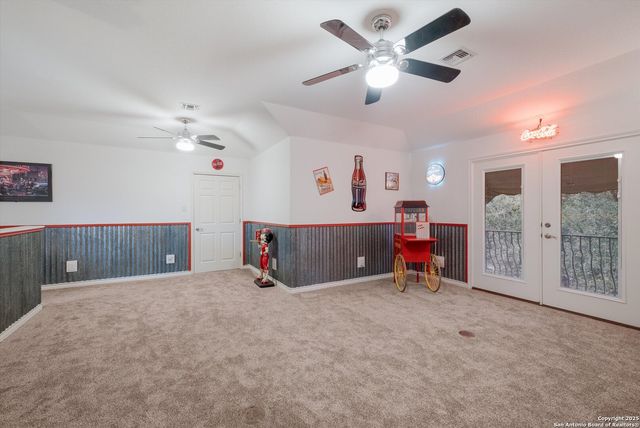 15271 Chinquapin, Helotes, TX 78023