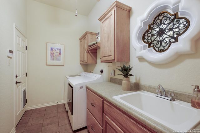 15271 Chinquapin, Helotes, TX 78023