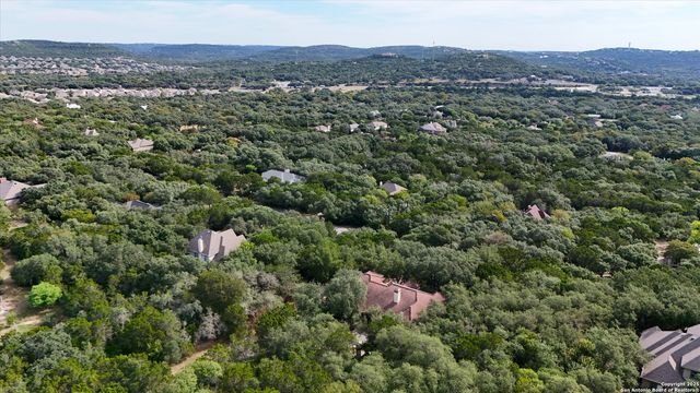 15271 Chinquapin, Helotes, TX 78023