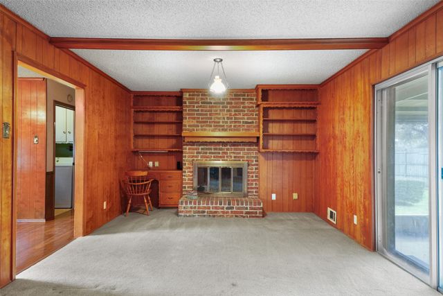 2102 Lansdowne Drive, Garland, TX 75040