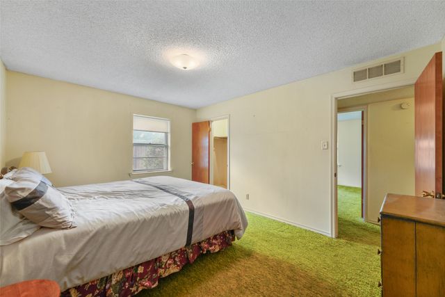 2102 Lansdowne Drive, Garland, TX 75040