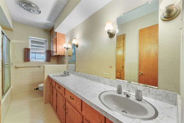 2102 Lansdowne Drive, Garland, TX 75040