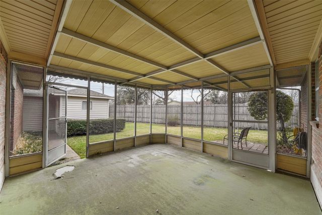 2102 Lansdowne Drive, Garland, TX 75040