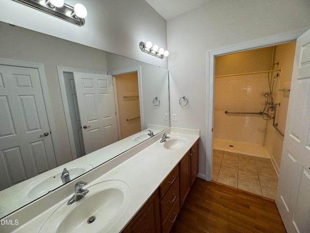 4622 Ivy Blossom Lane, Raleigh, NC 27604