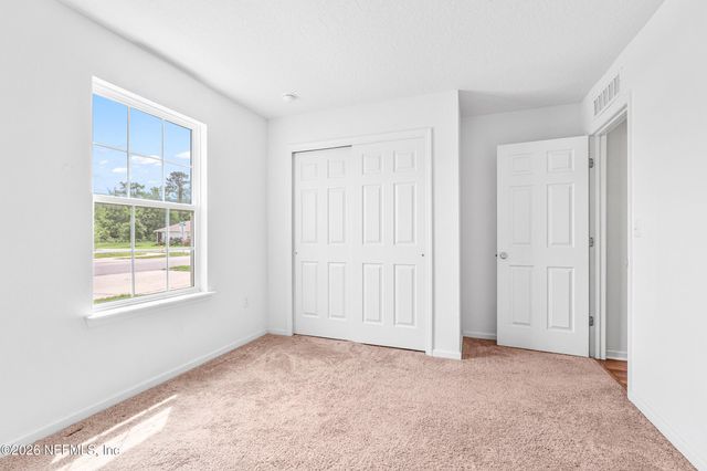 12302 GILLESPIE Avenue, Jacksonville, FL 32218