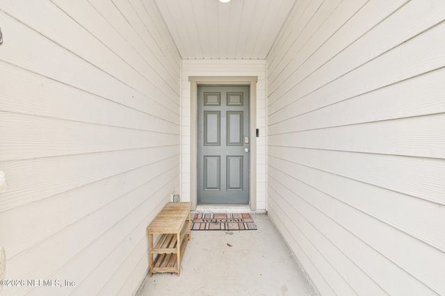 12302 GILLESPIE Avenue, Jacksonville, FL 32218