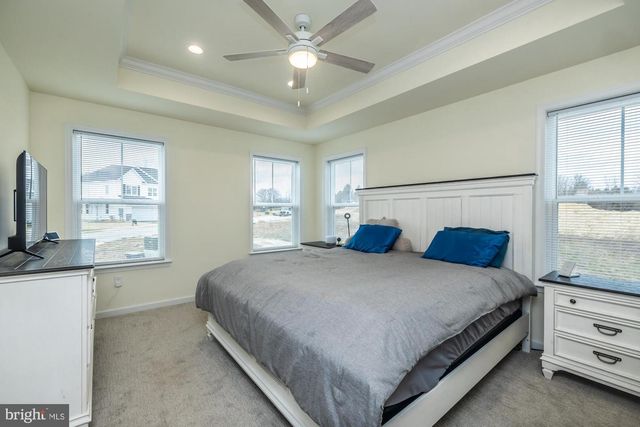 25 VALLEY OAK RD, Glenmoore, PA 19343