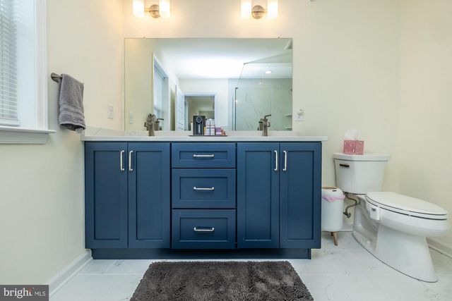 25 VALLEY OAK RD, Glenmoore, PA 19343