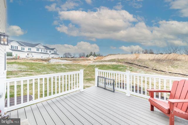 25 VALLEY OAK RD, Glenmoore, PA 19343