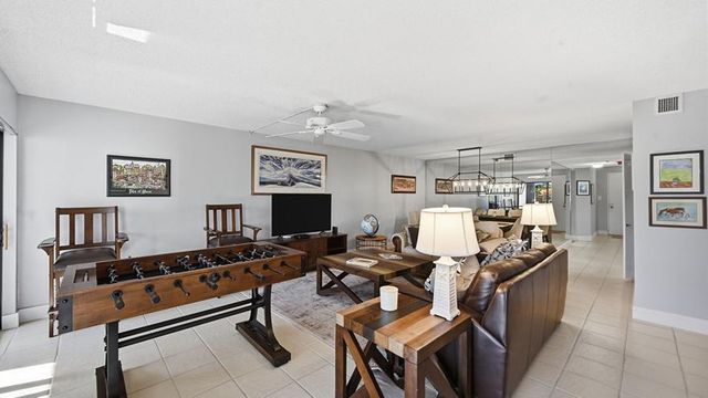 500 Ocean Trail Way 207, Jupiter, FL 33477