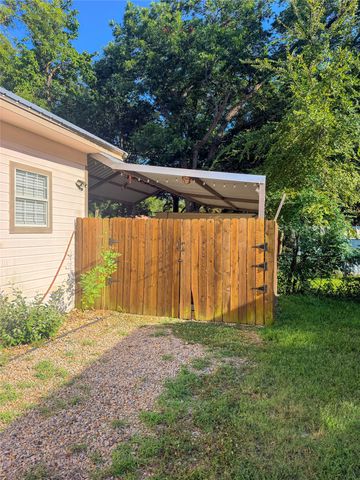 2124 Culbertson Street, Paris, TX 75460