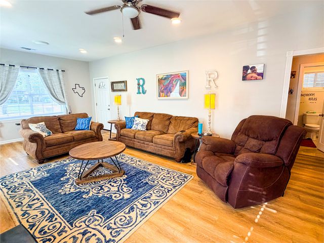 2124 Culbertson Street, Paris, TX 75460