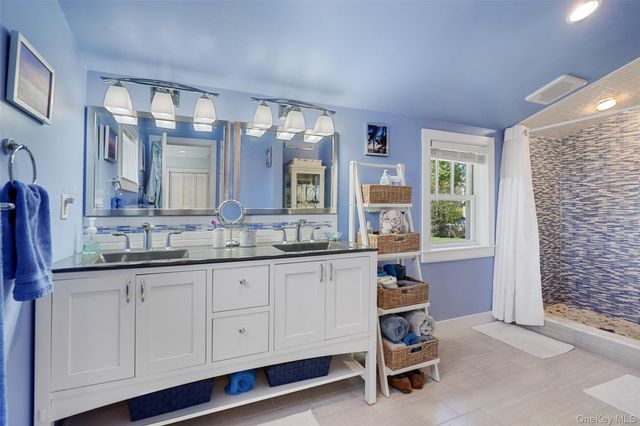 8 Olive Drive, Mahopac, NY 10541