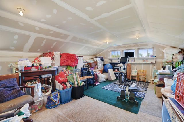 8 Olive Drive, Mahopac, NY 10541