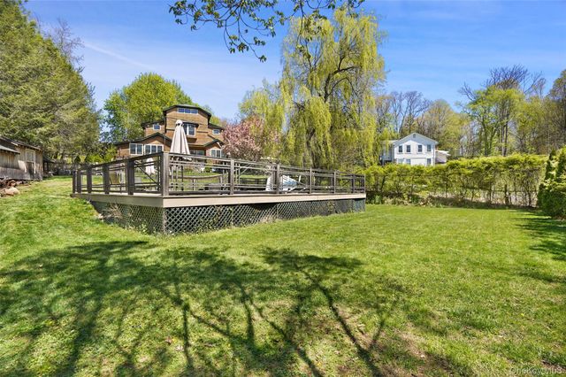 8 Olive Drive, Mahopac, NY 10541