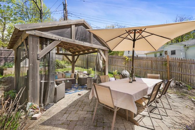 8 Olive Drive, Mahopac, NY 10541