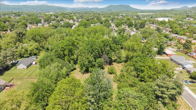 320 Huntington BLVD, Roanoke, VA 24012