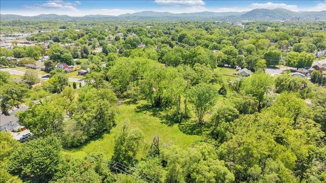 320 Huntington BLVD, Roanoke, VA 24012