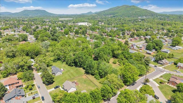 320 Huntington BLVD, Roanoke, VA 24012