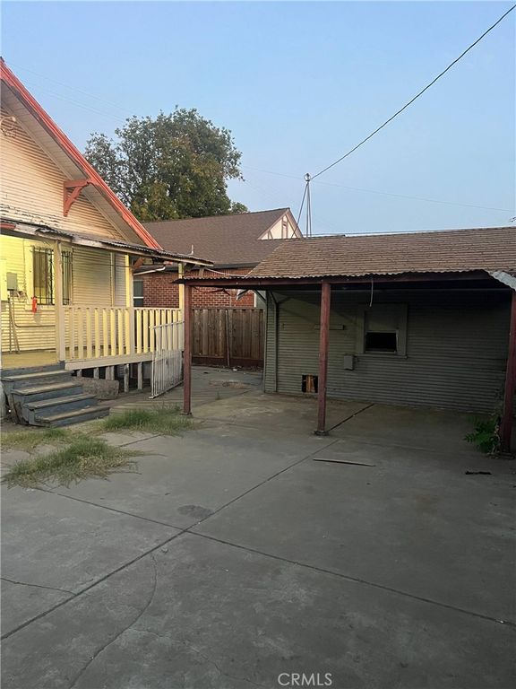 Image 25 of property listing at 1139 S Hunter Street, Stockton, CA 95206