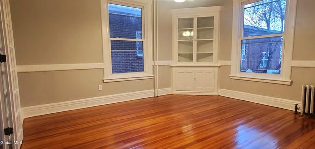 87 Delaware Avenue, Albany, NY 12202