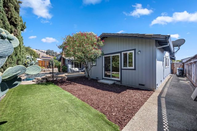3653 Slopeview Drive, San Jose, CA 95148