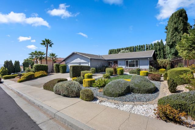 3653 Slopeview Drive, San Jose, CA 95148