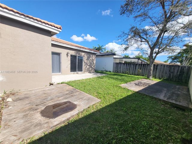 14924 SW 58th St, Miami, FL 33193