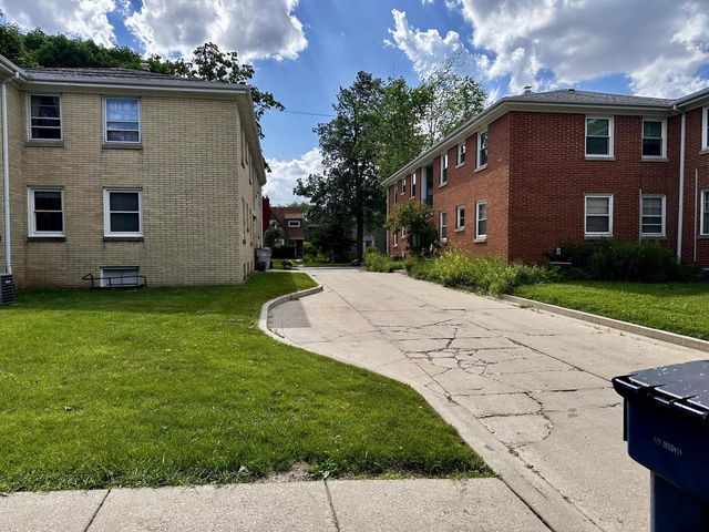 3456 N Dousman STREET #D, Milwaukee, WI 53212