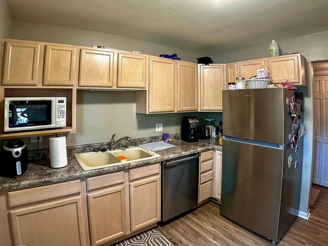 3456 N Dousman STREET #D, Milwaukee, WI 53212