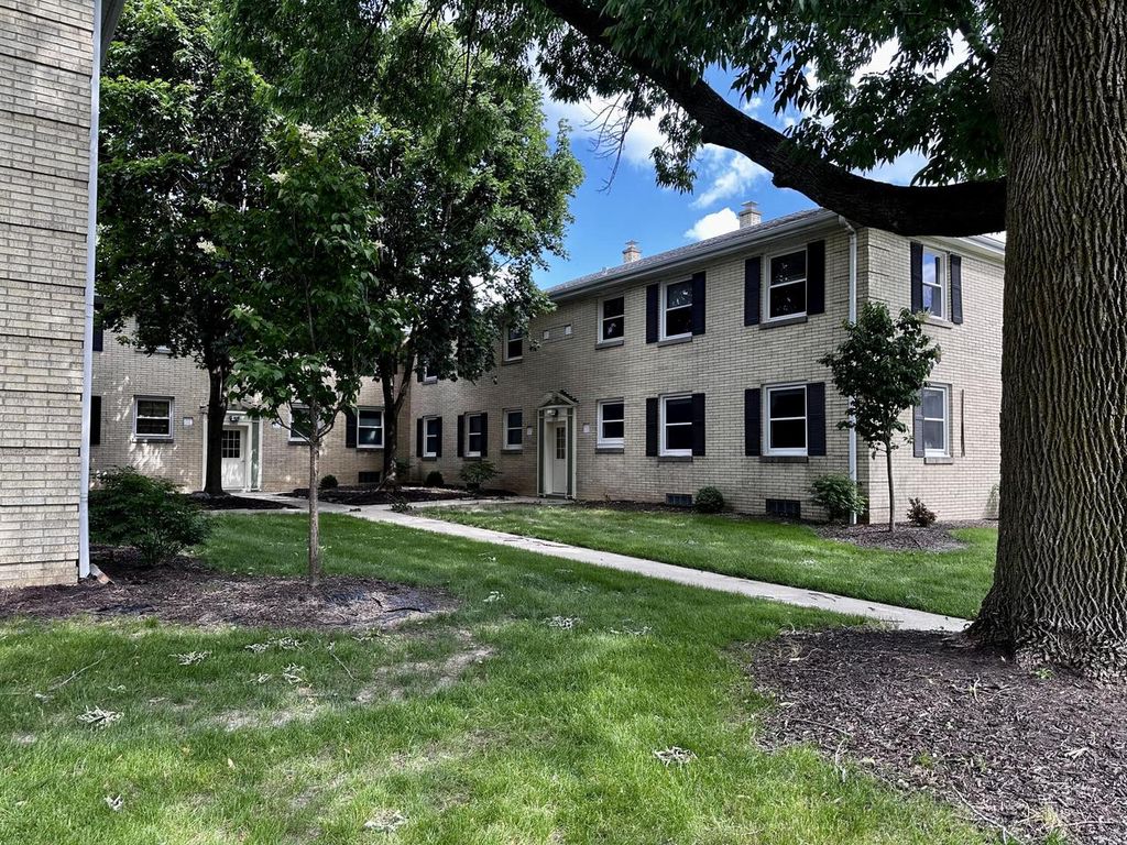 3456 N Dousman STREET #D, Milwaukee, WI 53212
