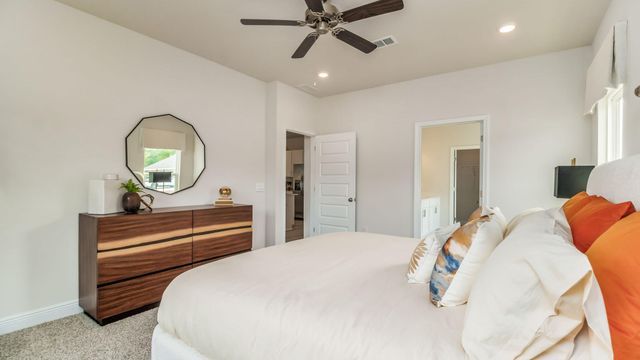 8717 Bluebell Street, Milton, FL 32583