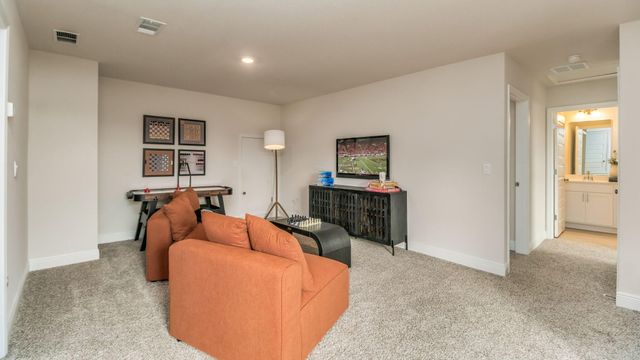 8717 Bluebell Street, Milton, FL 32583