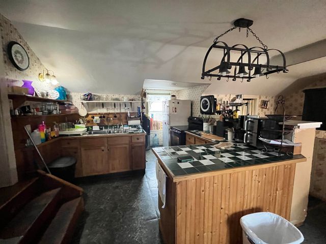 105 Main Street, Fair Haven, VT 05743